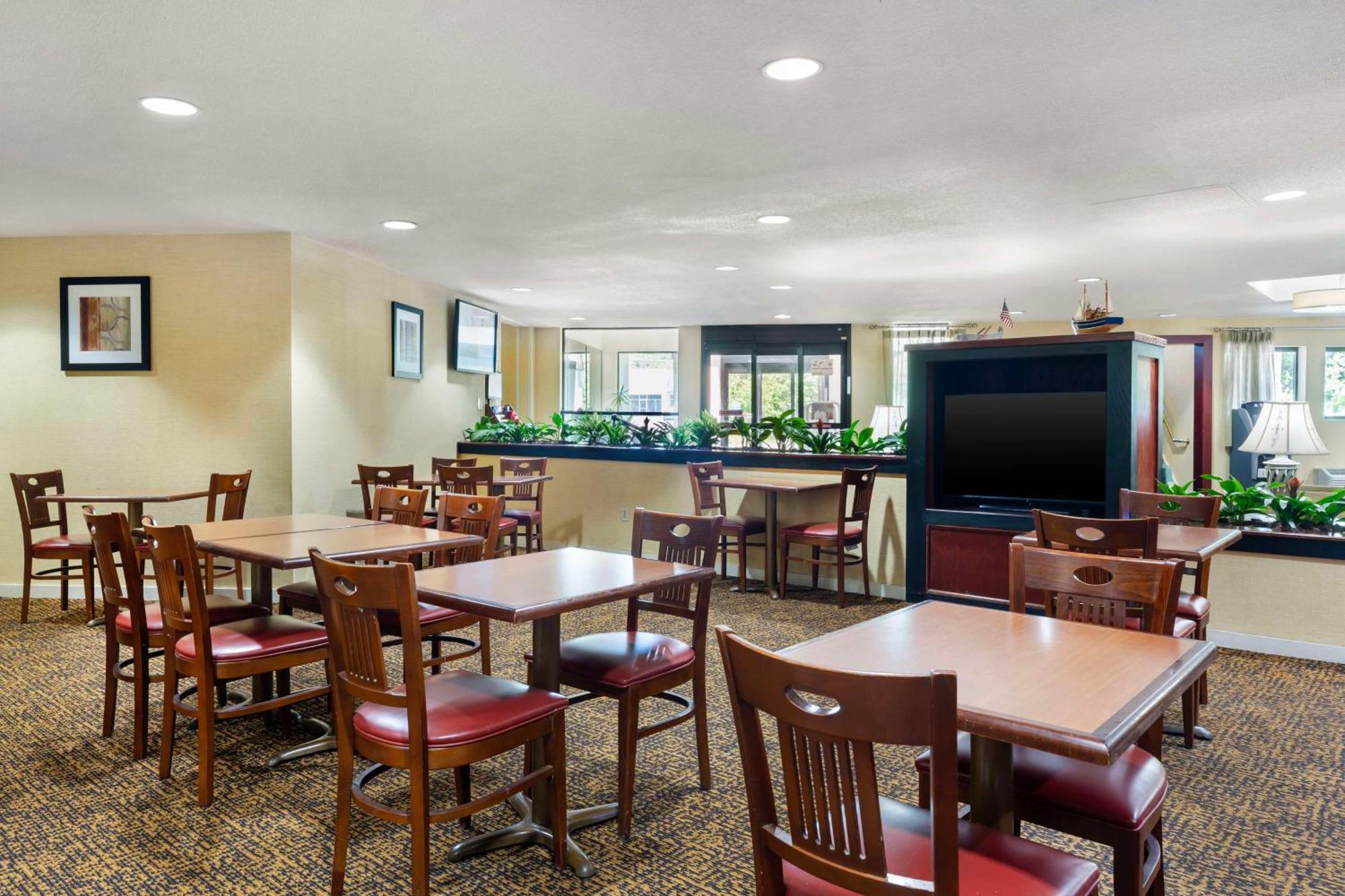 Best Western Рокленд Екстериор снимка